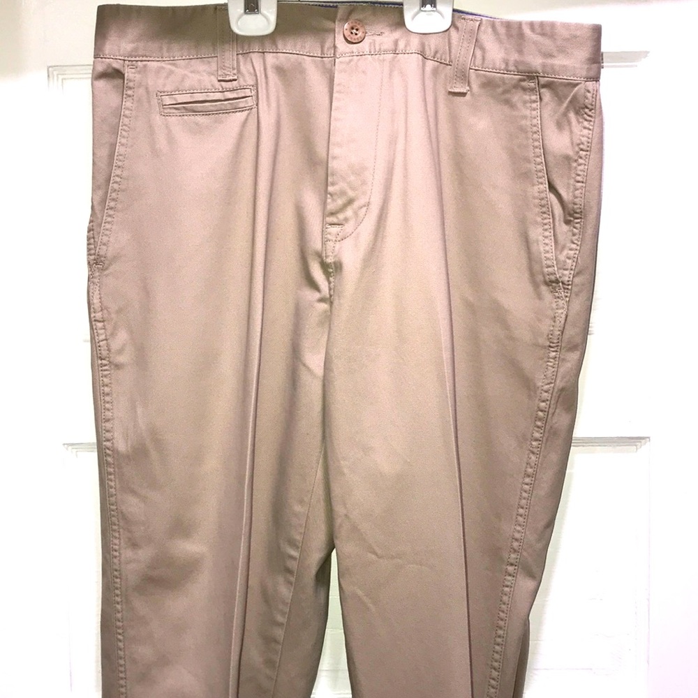 THRE3 Chinos Size 36x32